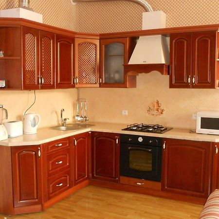 Oid Town Apartments Lviv Luaran gambar