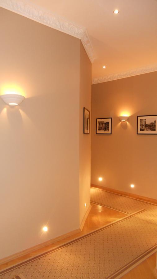 Oid Town Apartments Lviv Luaran gambar
